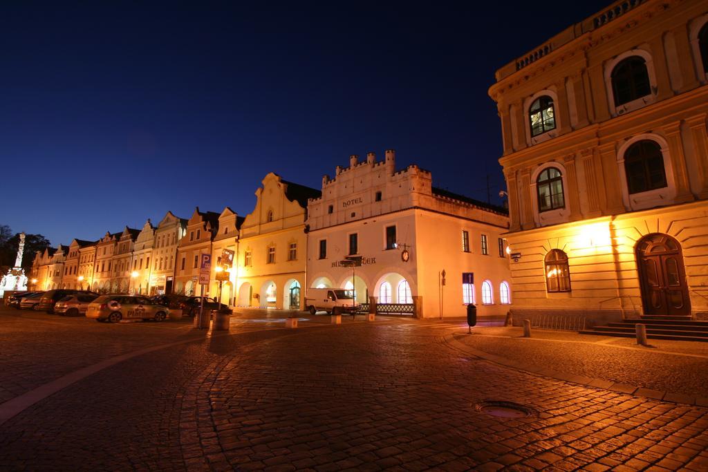 Hotel Bily Konicek Třeboň Kültér fotó