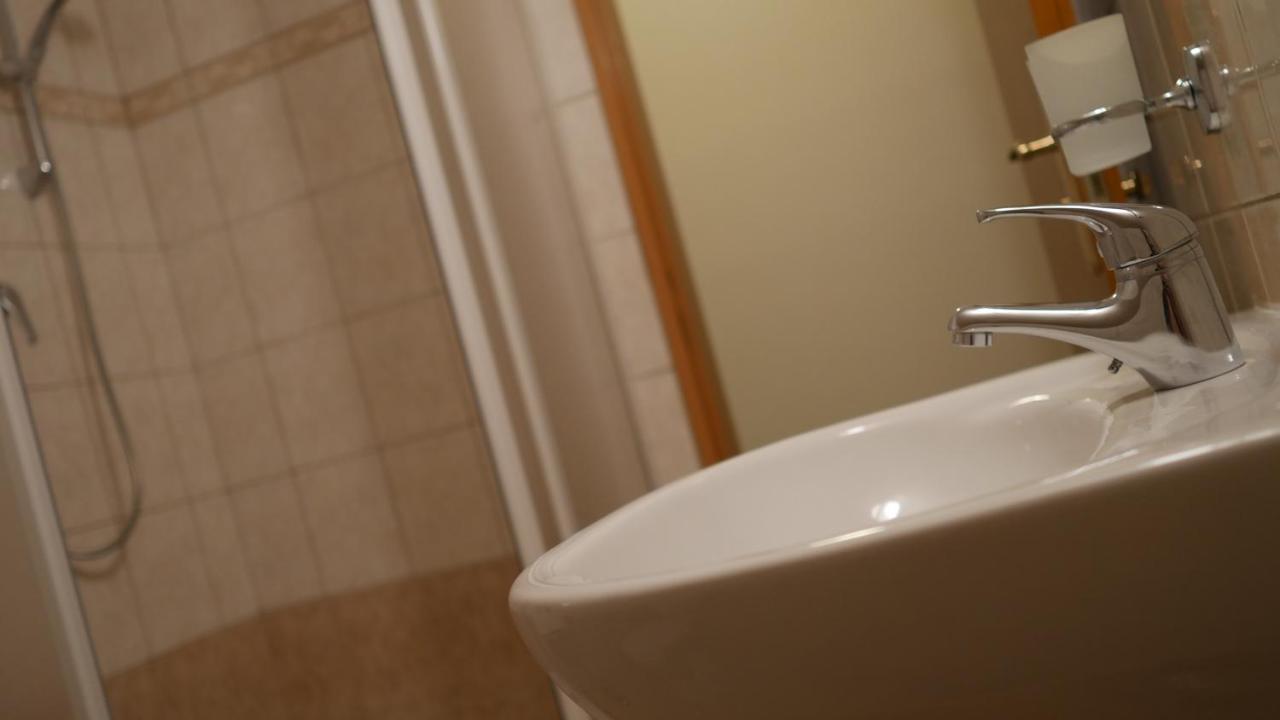 Hotel Bily Konicek Třeboň Kültér fotó