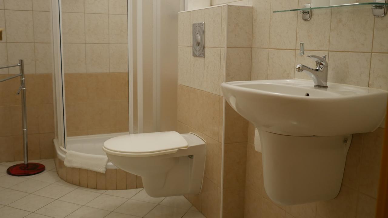 Hotel Bily Konicek Třeboň Kültér fotó